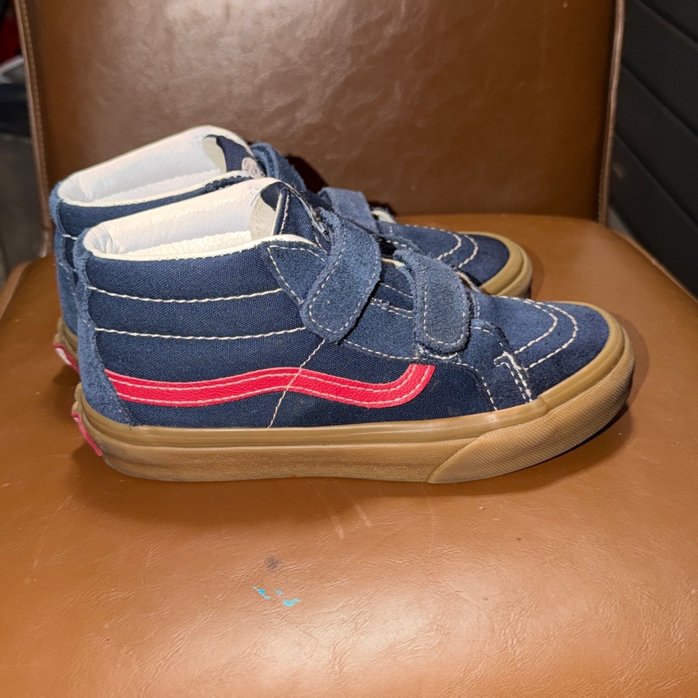 Vans Hi Top Velcro Skateboard Shoes in Little boys size 2 - Picture 5 of 7